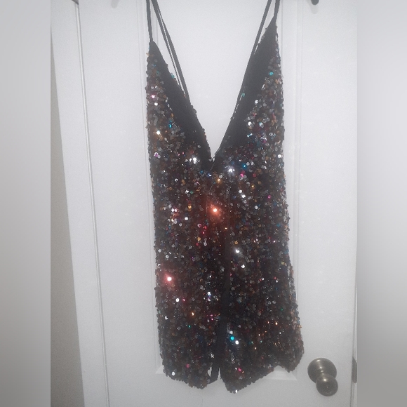 Pretty little thing sequence romper brand new multicolored - Picture 3 of 4